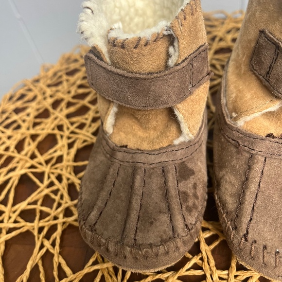 Robeez Galway Cozy Bootie Brown Size 6-12 months - Picture 2 of 8